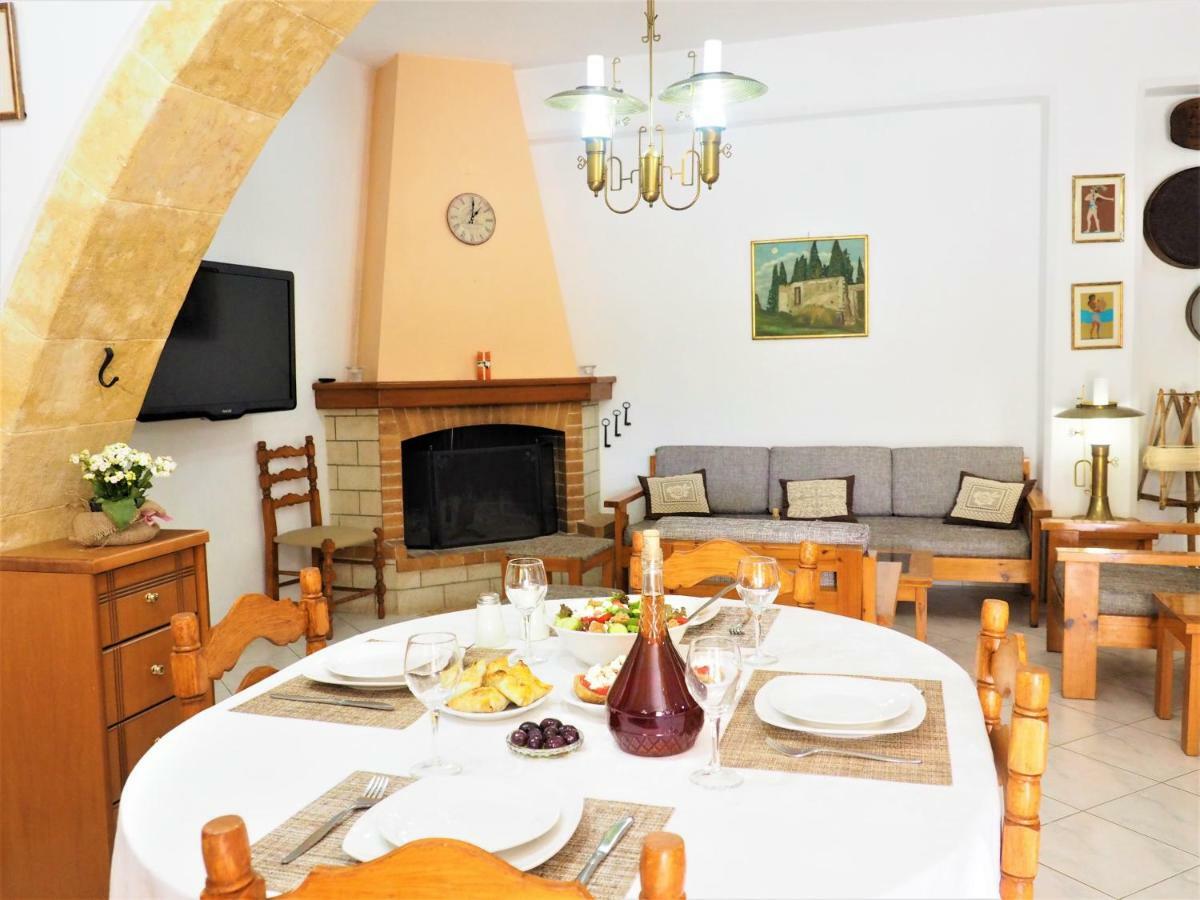Traditional Cretan Villa Rodhopos Bagian luar foto