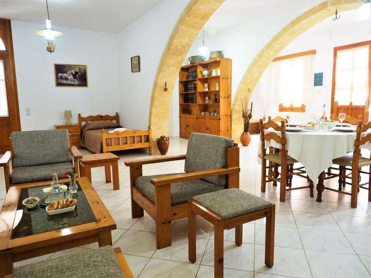 Traditional Cretan Villa Rodhopos Bagian luar foto