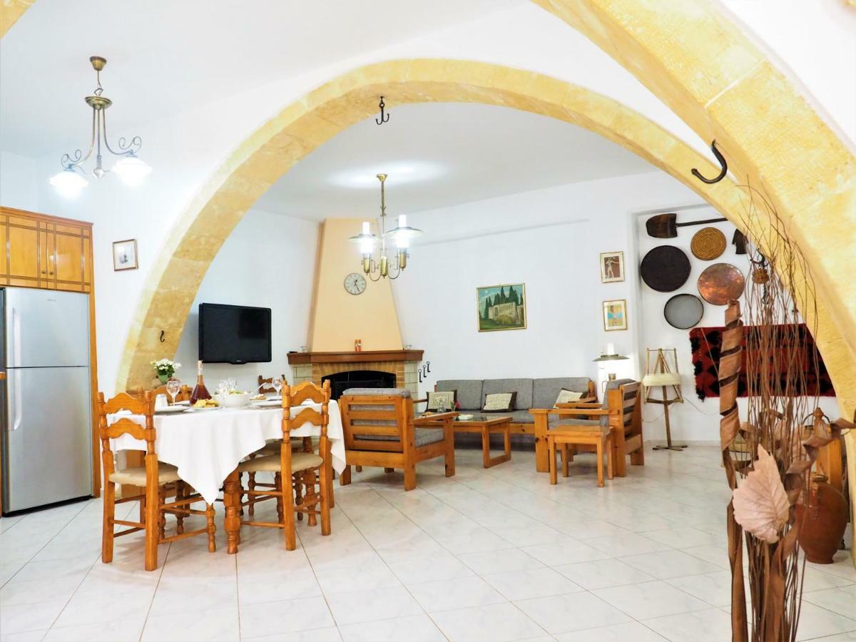 Traditional Cretan Villa Rodhopos Bagian luar foto