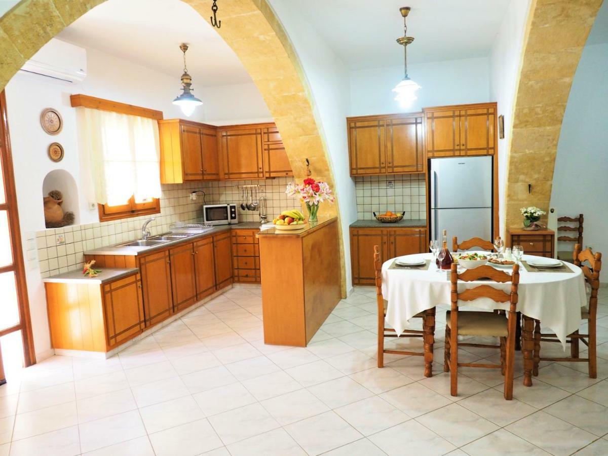 Traditional Cretan Villa Rodhopos Bagian luar foto