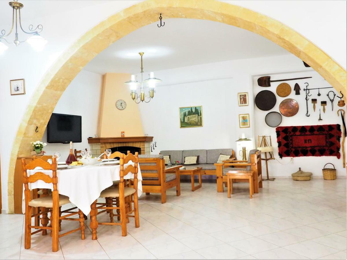 Traditional Cretan Villa Rodhopos Bagian luar foto